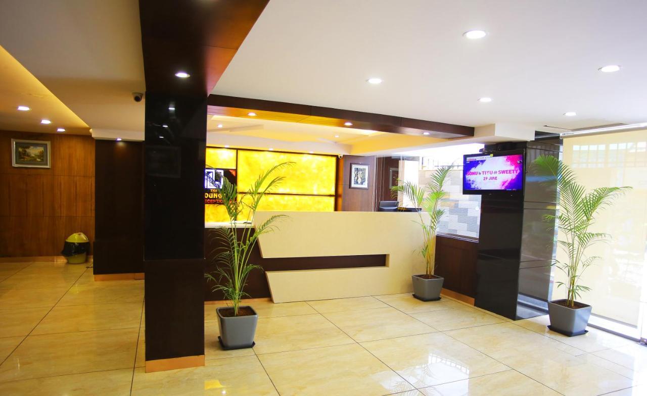 העיר בנגלור The Lounge Business Hotel מראה חיצוני תמונה
